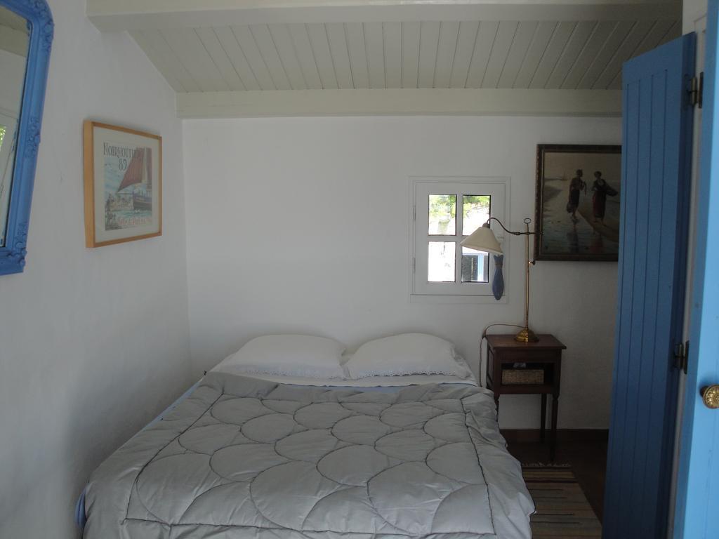 Le Buzet Bleu Bed & Breakfast Noirmoutier-en-l'Ile Dış mekan fotoğraf